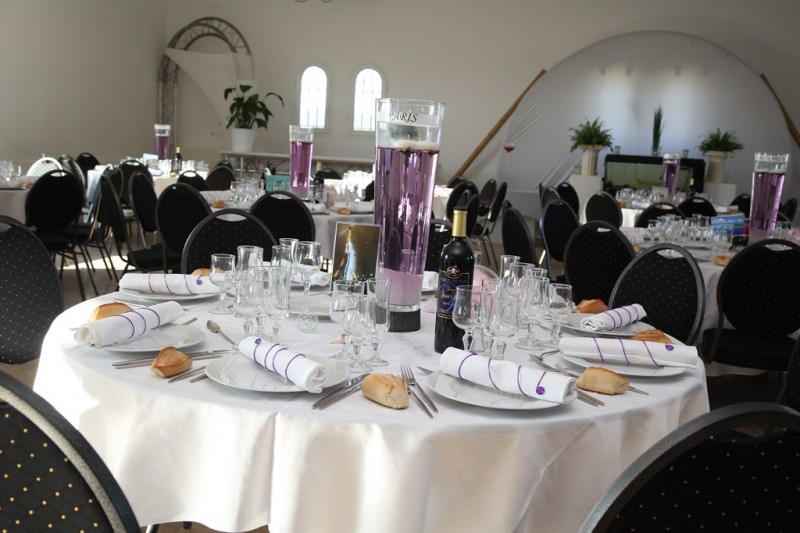 Décoration de mariage, église, voiture